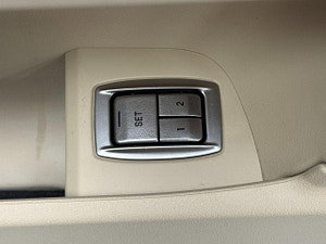 Jaguar XF thumbnail