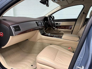 Jaguar XF thumbnail