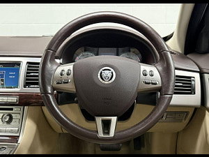 Jaguar XF thumbnail