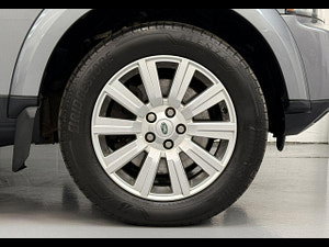Land Rover Discovery 4 thumbnail