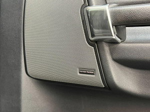 Land Rover Discovery 4 thumbnail
