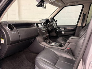 Land Rover Discovery 4 thumbnail