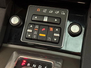 Land Rover Discovery 4 thumbnail