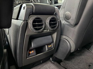 Land Rover Discovery 4 thumbnail