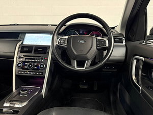 Land Rover Discovery Sport thumbnail
