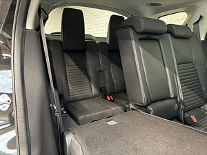 Land Rover Discovery Sport thumbnail