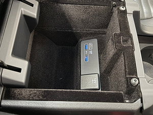Land Rover Discovery Sport thumbnail