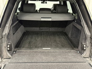 Land Rover Range Rover thumbnail