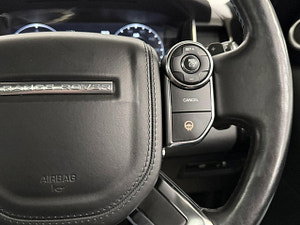 Land Rover Range Rover thumbnail