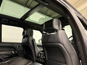 Land Rover Range Rover thumbnail