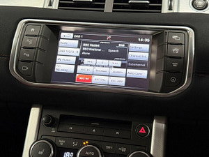 Land Rover Range Rover Evoque thumbnail