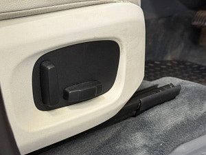 Land Rover Range Rover Evoque thumbnail