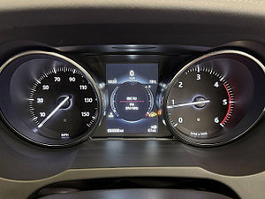 Land Rover Range Rover Evoque thumbnail