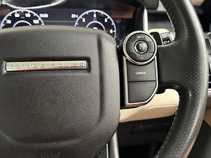 Land Rover Range Rover Sport thumbnail
