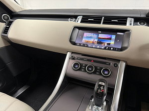Land Rover Range Rover Sport thumbnail
