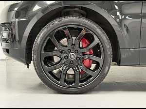 Land Rover Range Rover Sport thumbnail