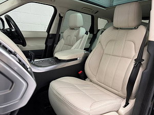 Land Rover Range Rover Sport thumbnail