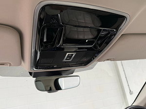 Land Rover Range Rover Sport thumbnail