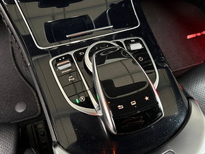 Mercedes-Benz C Class thumbnail