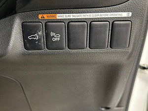 Mitsubishi Outlander thumbnail