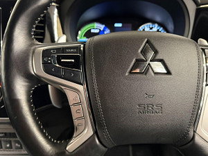 Mitsubishi Outlander thumbnail