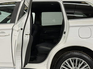 Mitsubishi Outlander thumbnail