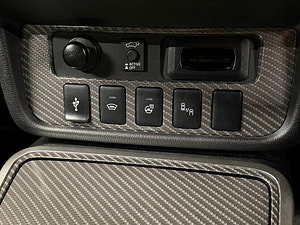 Mitsubishi Outlander thumbnail