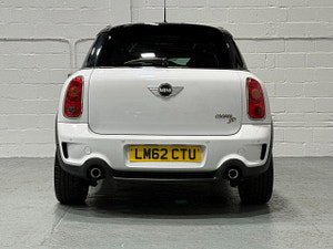 MINI Countryman thumbnail