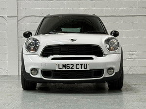 MINI Countryman thumbnail