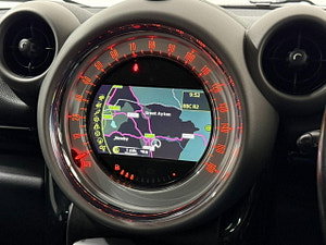 MINI Countryman thumbnail