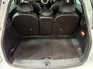 MINI Countryman thumbnail