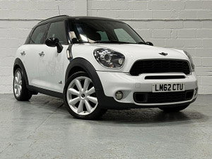 MINI Countryman thumbnail