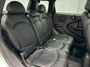 MINI Countryman thumbnail