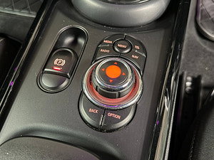 MINI Clubman thumbnail