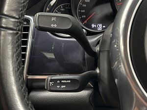 Porsche Panamera thumbnail