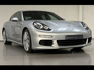 Porsche Panamera thumbnail