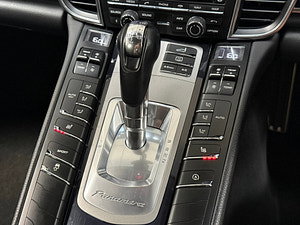 Porsche Panamera thumbnail