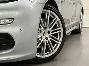 Porsche Panamera thumbnail