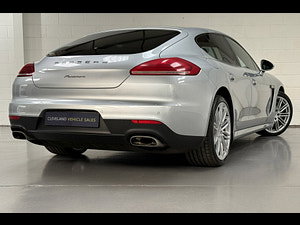 Porsche Panamera thumbnail