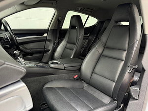 Porsche Panamera thumbnail