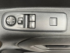 Peugeot Partner thumbnail