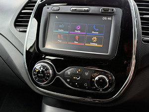 Renault Captur thumbnail