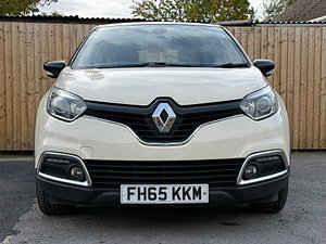 Renault Captur thumbnail