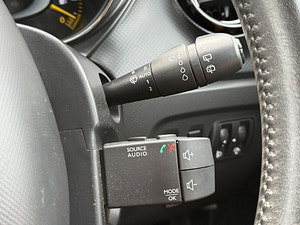 Renault Captur thumbnail
