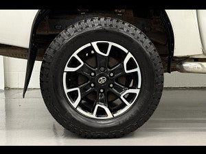 Toyota HI-LUX thumbnail