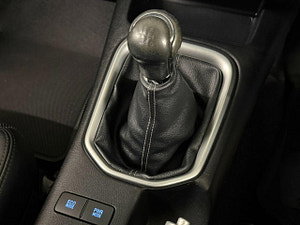 Toyota HI-LUX thumbnail
