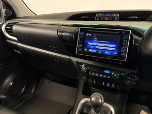 Toyota HI-LUX thumbnail