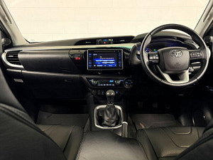 Toyota HI-LUX thumbnail