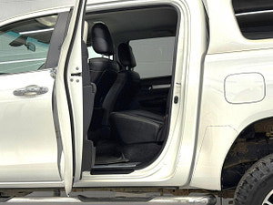 Toyota HI-LUX thumbnail