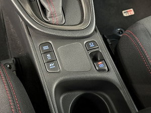 Toyota Yaris thumbnail
